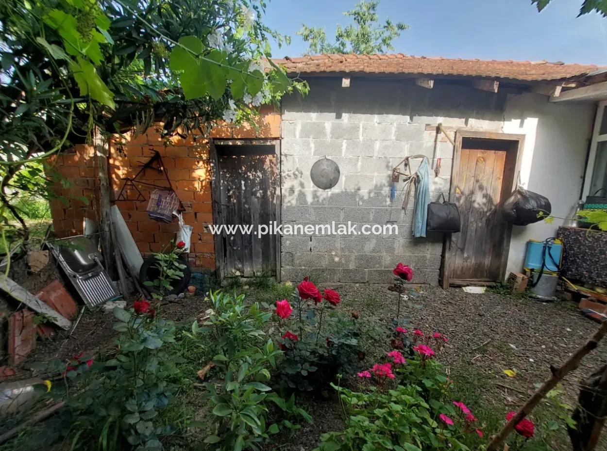Ortaca Kemaliyede  Numarataj Olan 150 M2 Arazide  50 M2 Depo Satılık