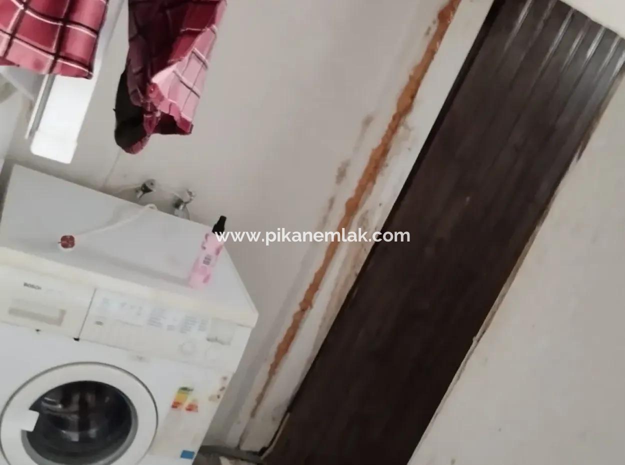 Muğla Ortaca Sarıgerme Merkezde  485 M² İmarlı Satılık Arsa – Köy Evi + Depolu