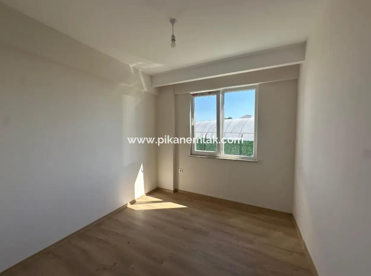 Ortaca Karaburunda  Site İçi 3+1 Havuzlu Daire Kiralık