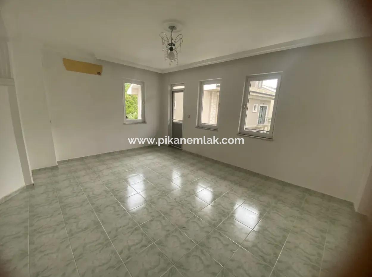 Muğla Dalyan  Merkezde 2+1 Eşyasız Daire Kiralık