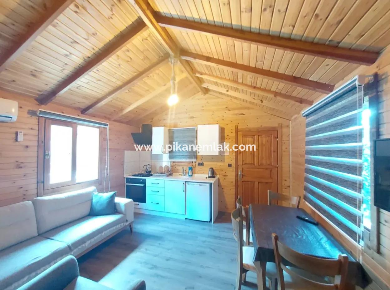 Muğla Ortaca Gökbel  Doga İçinde  Yüzme Havuzlu 1+1 Ahşap Eşyalı Bungalov Kiralık