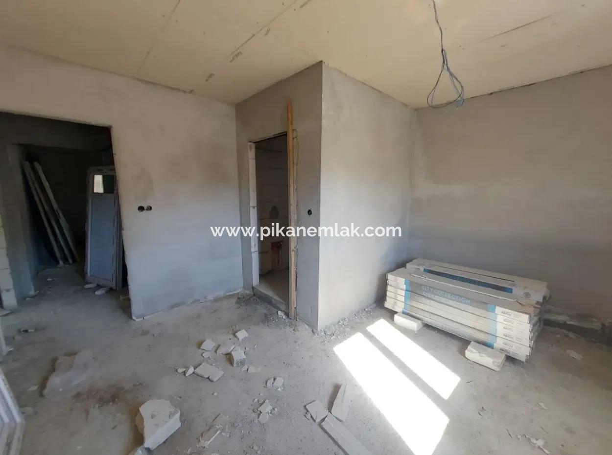 Ortaca Gökbel De  763 M2 Arazide, Kaba İnşaat 70 M2, 2+1 Prefabrik Ev Satılık