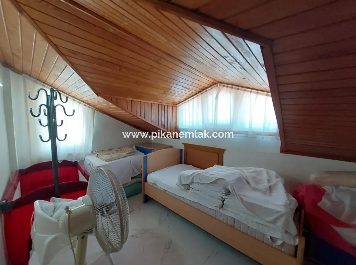 Dalyan Merkezde 5+1 Satılık Triplex Villa