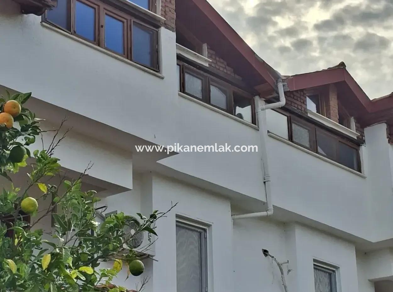 Muğla Ortaca Dalyan 1+1  Eşyasız Yüzme Havuzlu Çatı Katı Daire Yıllık Kiralık