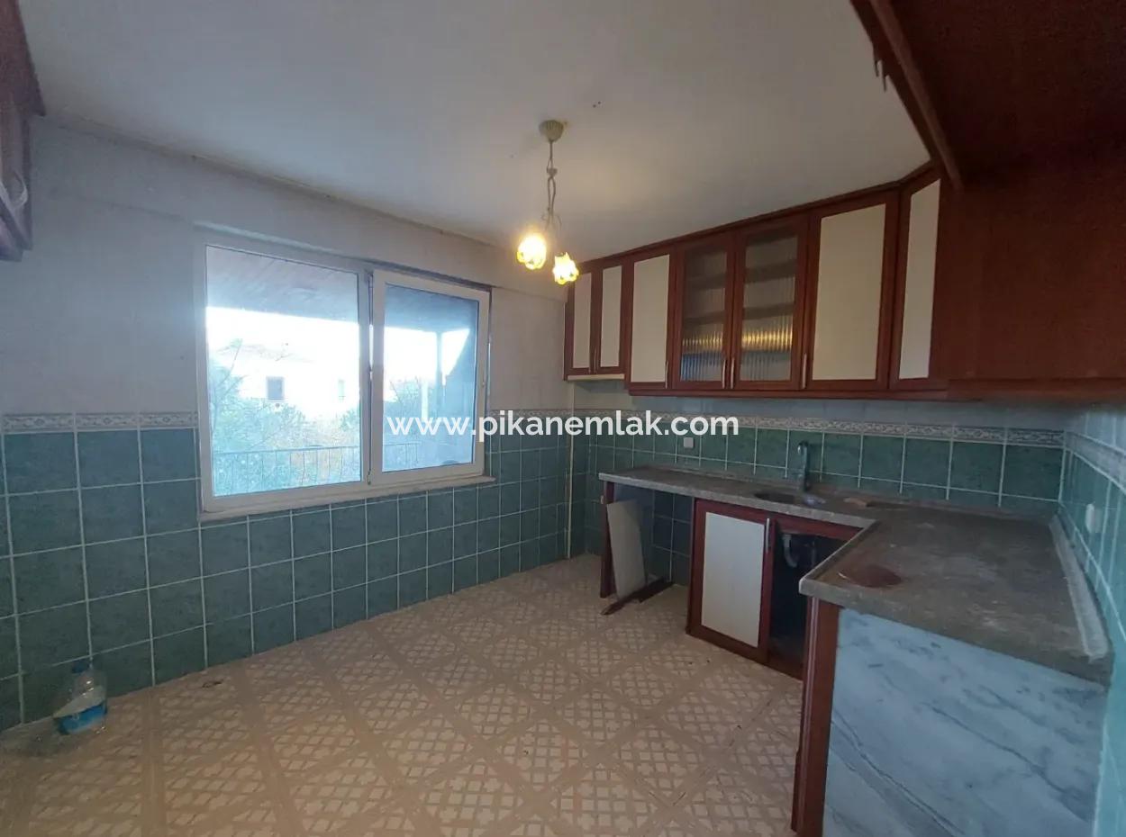Ortaca Marmarlıda Bahçeli 150 M2, 3+1 Üst Kat Eşyasız Daire Kiralık