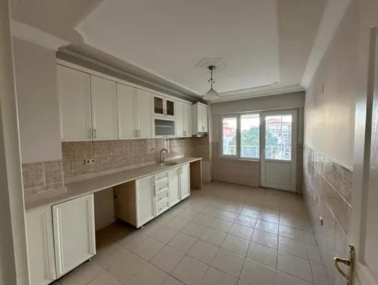 Bulvara Cephe 3+1 Kapalı Salon Ve Mutfak Daire Satılık