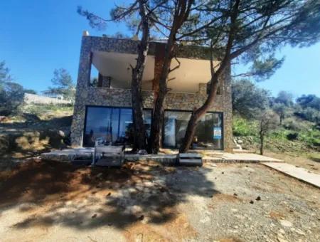 Muğla Dalyan Gökbelde Deniz Manzaralı Eşyalı Taş Ev Kiralık