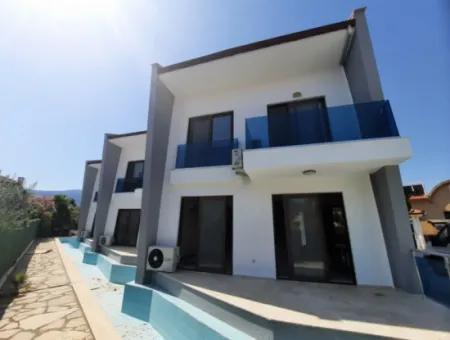 Muğla Ortaca Dalyanda Yüzme Havuzlu 3 Tripleks Villa Komple Satılık