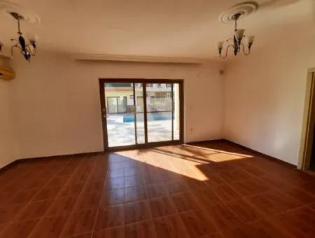 Muğla Ortaca Dalyanda Kiralık Yüzme Havuzlu 2+1 Giriş Kat Daire