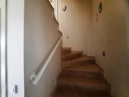 Muğla Ortaca Okçularda 200 M2 5+1 Yüzme Havuzlu Müstakil Eşyalı Villa Yıllık Kiralık