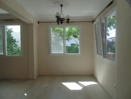 Bodrum Turgutreiste 110 M2 3+1 Giriş Kat Daire Satılık