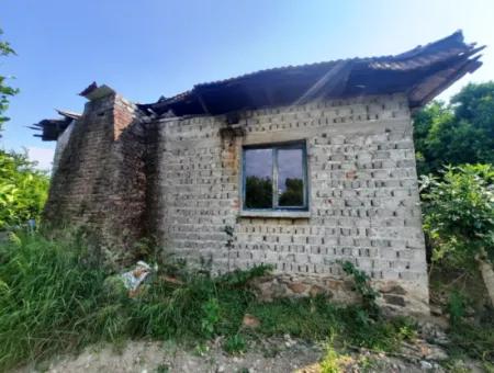 Ortaca Akıncıda Satılık 2500 M2 Arsada Köy Evi