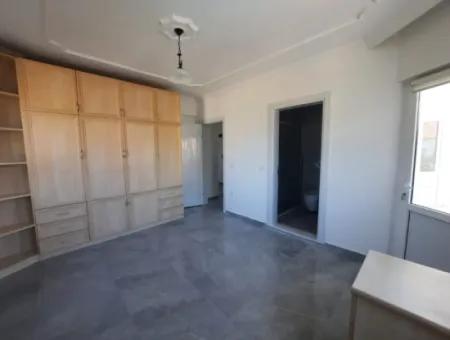 Köyceğizde Göle Yakın Yüzme Havuzlu, Eşyalı, 7+1 Müstakil Tripleks Mayısa Kadar  Kiralık