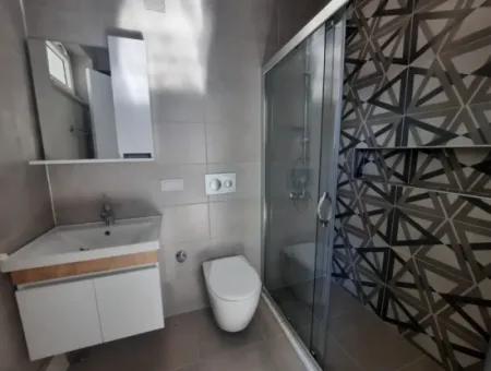 Köyceğizde Göle Yakın Yüzme Havuzlu, Eşyalı, 7+1 Müstakil Tripleks Mayısa Kadar  Kiralık