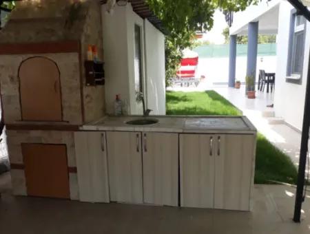 Muğla Dalyanda Havuzlu 4+1 Günlük Kiralık Villa