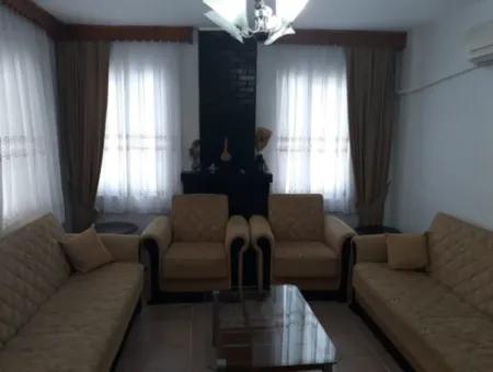 Muğla Dalyanda Havuzlu 4+1 Günlük Kiralık Villa