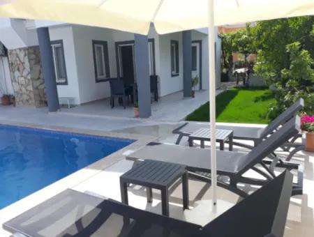 Muğla Dalyanda Havuzlu 4+1 Günlük Kiralık Villa