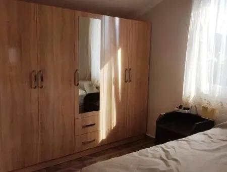 Foça Da Eşyalı Kiralık Çatı Katı Daire