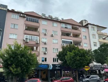 Bulvara Cephe 138 M2 3+1 Daire Kiralık