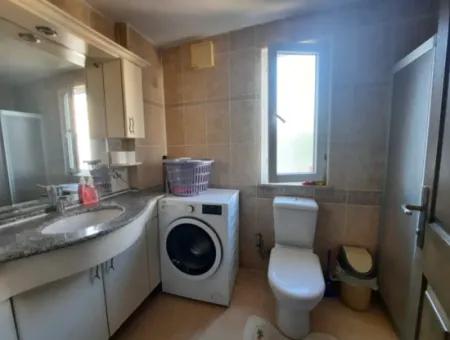 Muğla Dalyanda Site İçerisinde 2+1 Yüzme Havuzlu Villa Yıllık Kiralık