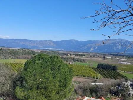Dalyan'da Köyceğiz Göl Manzaralı 1.000M2 Müstakil Arazi Satılık