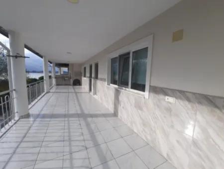 Muğla Ortaca Eskiköy De 220 M2, 3+1 Ev Kiralık.