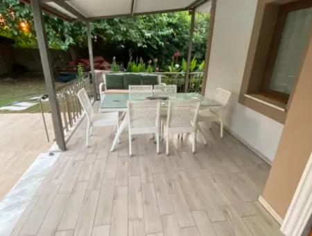 Ortaca Ekşiliyurt Yüzme Havuzlu 700 M2 Arsada 2+1 Eşyalı Dubleks Kiralık