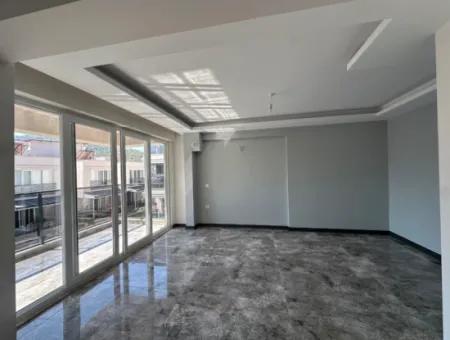 Ortaca Karaburunda  Site İçi 3+1 Havuzlu Daire Kiralık