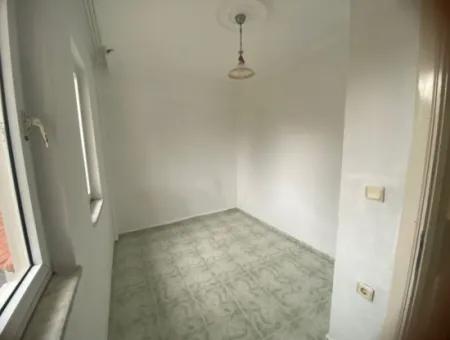 Muğla Dalyan  Merkezde 2+1 Eşyasız Daire Kiralık