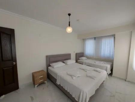 Dalyan Merkezde 5+1 Satılık Triplex Villa