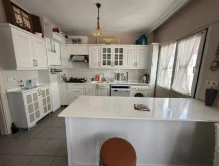 Ortaca Merkezde 3+1 160M2 Kapalı Mutfak Daire Satılık.