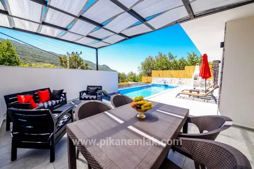 Kaş Kalkan Kalkan Mah. Satılık 2+1 Villa - 125 m²