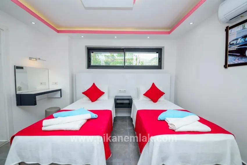 Kaş Kalkan Kalkan Mah. Satılık 2+1 Villa - 125 m²