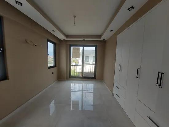 Dalyan’da 300 M2 Arsada Yüzme Havuzlu 4+1, 190 M2 Yeni Lüks Villa Satılık
