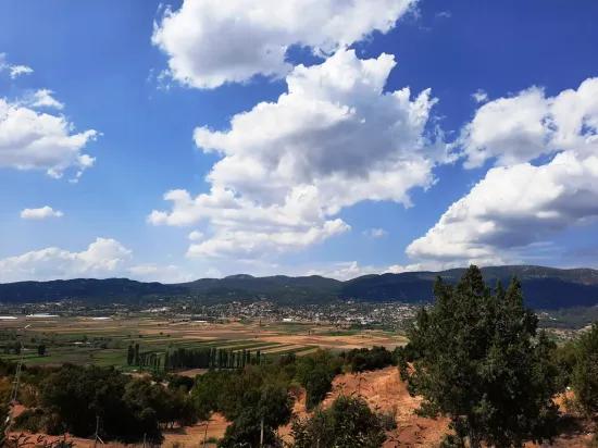 Çameli Kızılyaka’da 5 000 M2 Müstakil Arazide 2+1 Ev Ve 200 M2 Ahır Satılık
